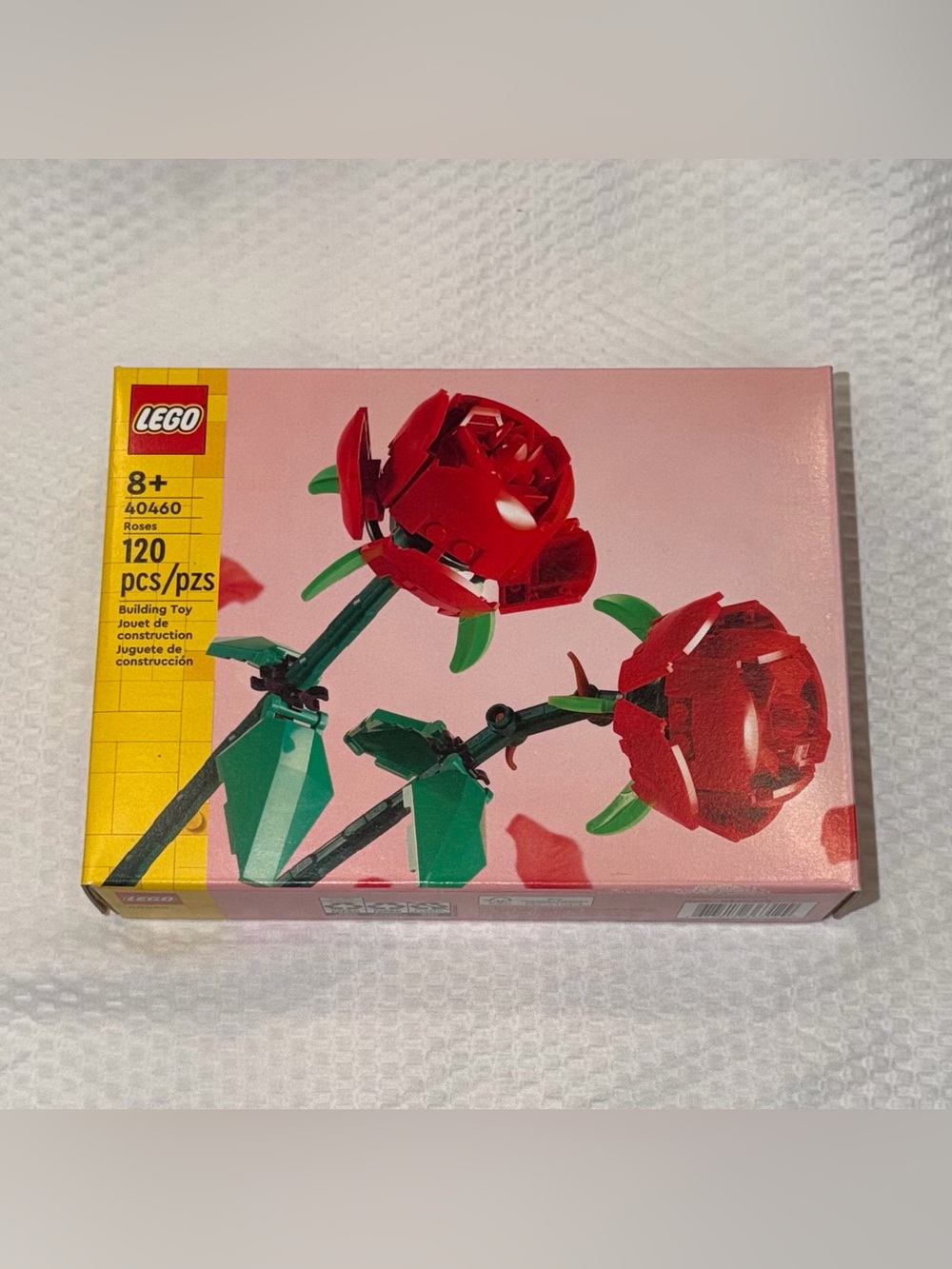 LEGO Red Roses Floral Build Set with Green Stems Brand New Unopened